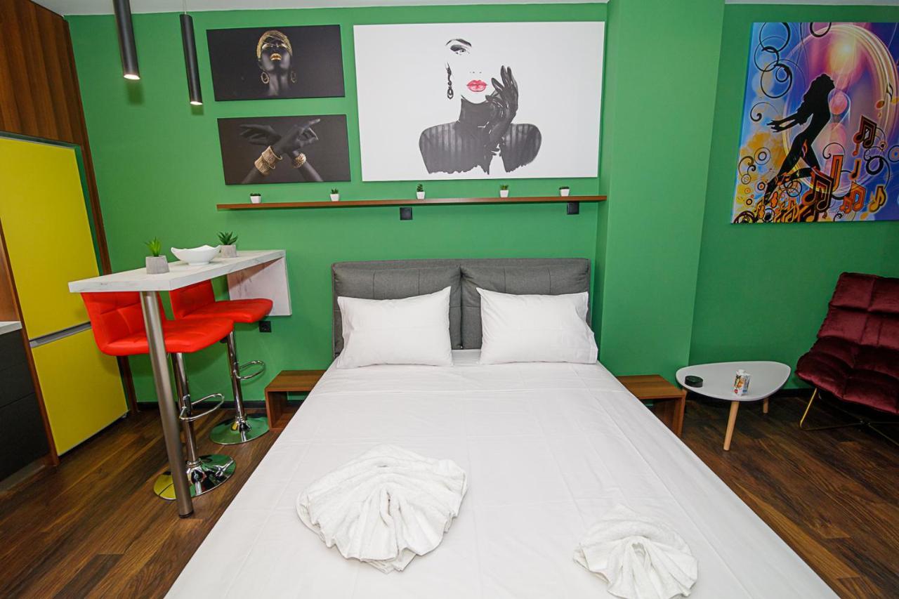 Facadoro Apartments 아테네 외부 사진